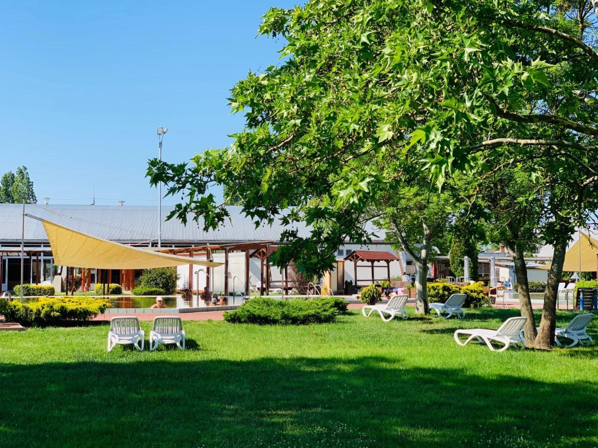 Barack Thermal Hotel And Spa Тисакечке Экстерьер фото